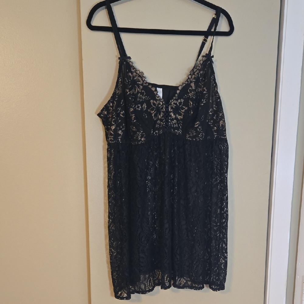 Cacique Gold and Black Lace Plus Size  Chemise Babydoll Size 22/24